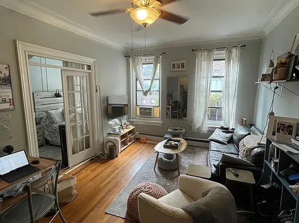 160 West 72nd Street image 1 of 11