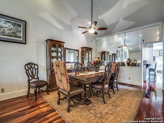 5th image of 8000 Donore Pl