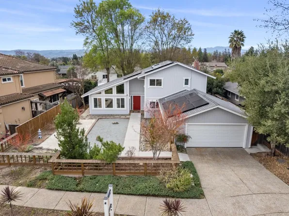 16819 Gallop Dr, Morgan Hill, CA 95037