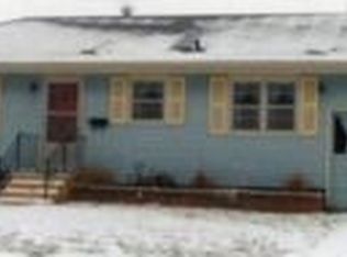 915 21st St, Boone, IA 50036