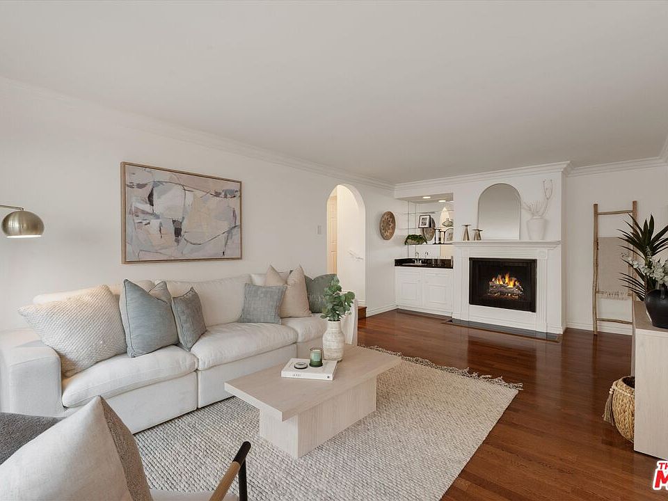 1st image of 1021 5th St APT 107