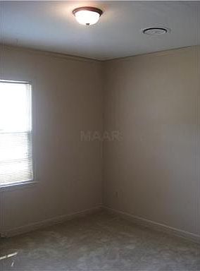 5th image of 455 Clower Ave