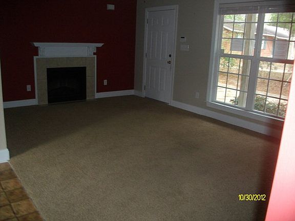 3rd image of 326 Sally Dr