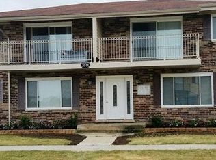 2511 Terrace Ave APT 1W, Lynwood, IL 60411