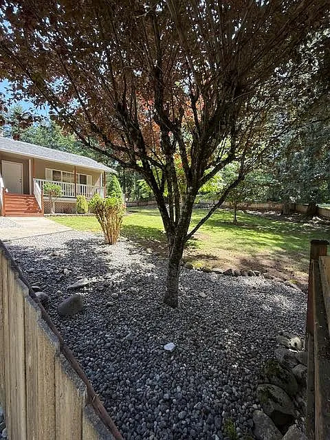 Building Photo - 18748 Rampart Dr SE