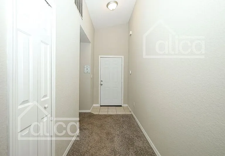 7331 Holly St — Photo 4