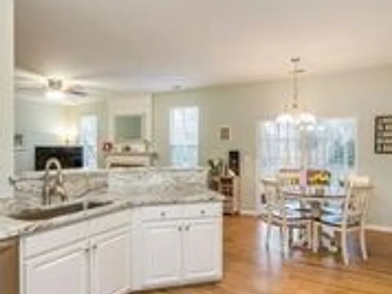 3 Dunwoody Ct — Photo 3
