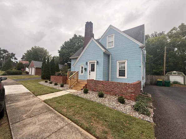 215 Churchill Ct, Elizabethtown, KY 42701