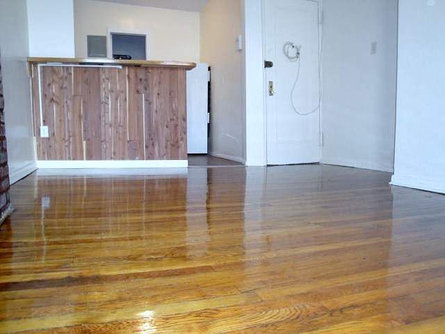 2nd image of 453 W 50th St #4D