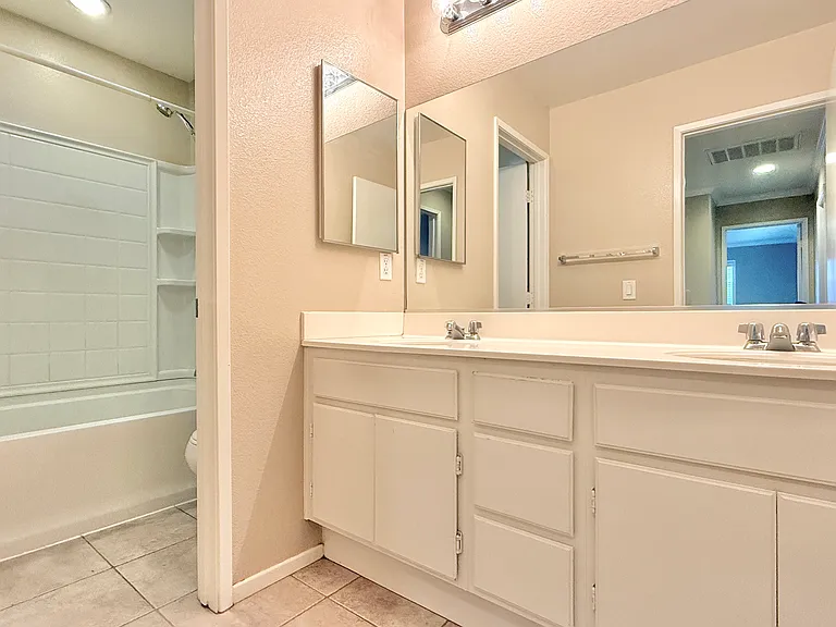 1452 Trouville Ln — Photo 35