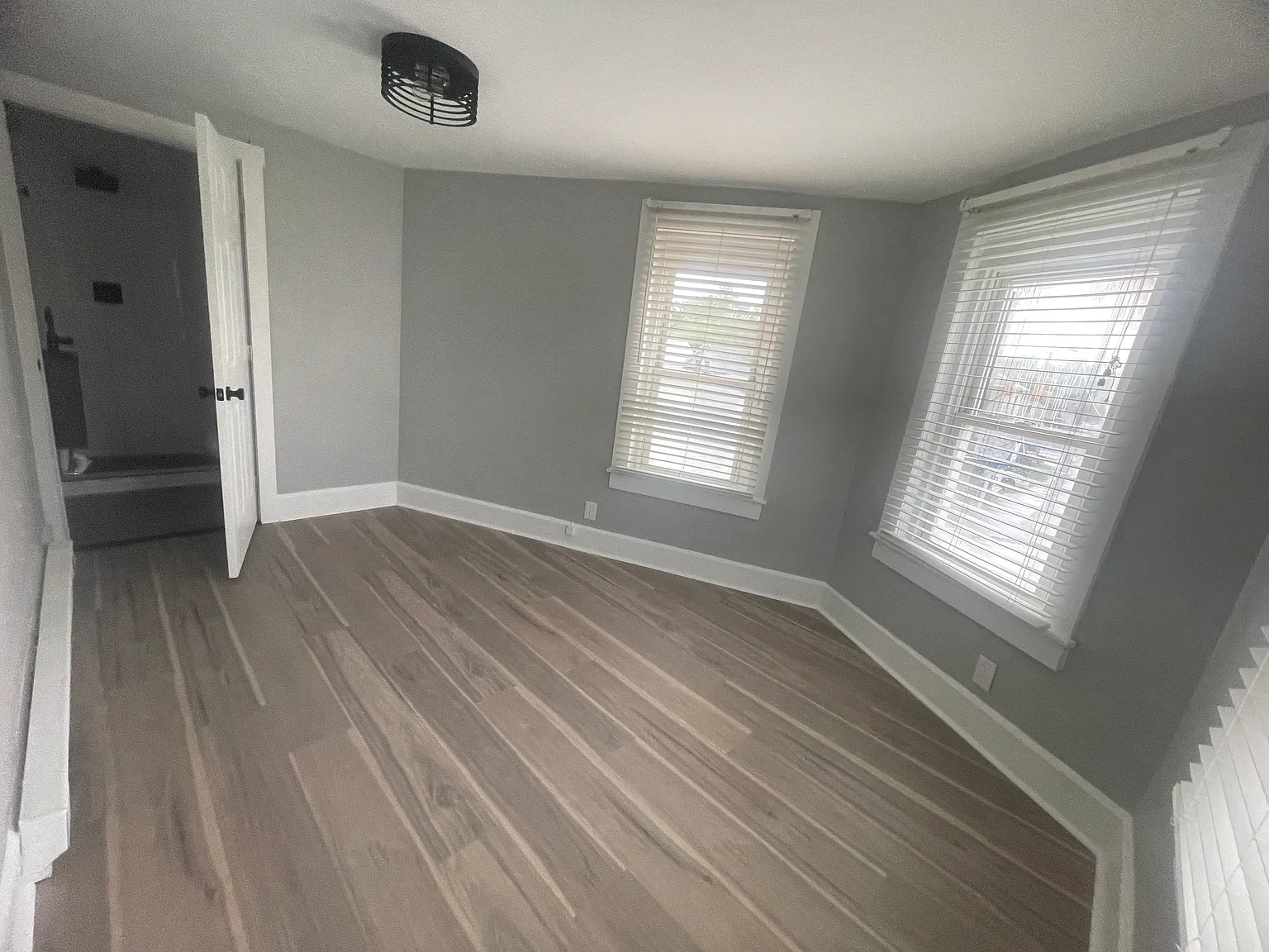 1 bed, $750 — Photo 2