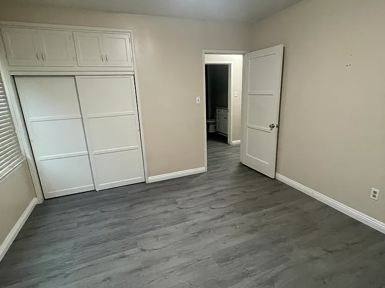 2303 Belle St — Photo 13