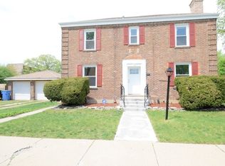 556 E 84th St, Chicago, IL 60619