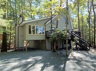 120 Lake Shore Dr E, Rock Hill, NY 12775