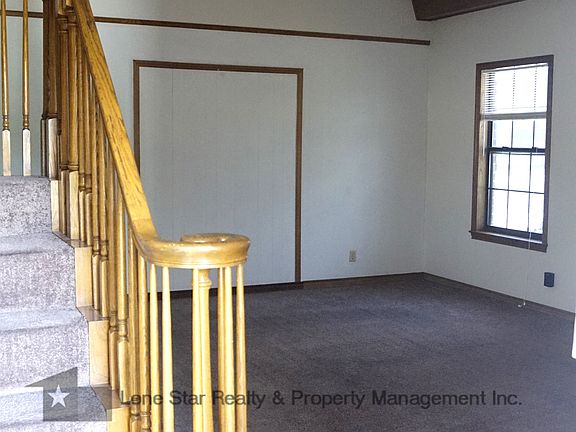 2nd image of 2502 Schulze Dr APT 1