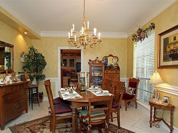 4th image of 14210 Keira Ct