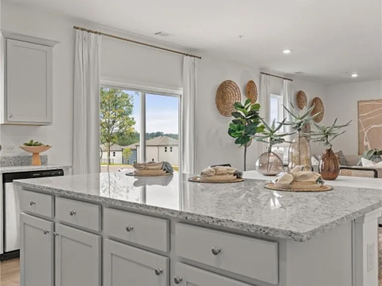 2084 Pecan Dr — Photo 7