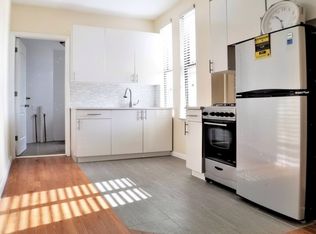 837 Bedford Ave APT 2C, Brooklyn, NY 11205