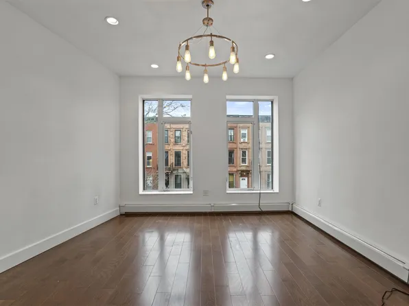 46 Decatur Street image 13 of 21