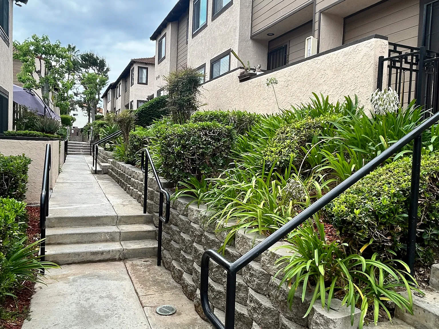 955 Postal Way — Photo 1