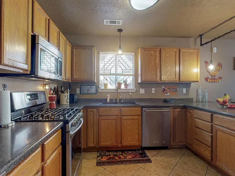 6743 Ventana Hills Rd NW — Photo 5