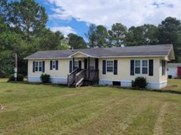 1035 David Austin Rd #B, Wedgefield, SC 29168