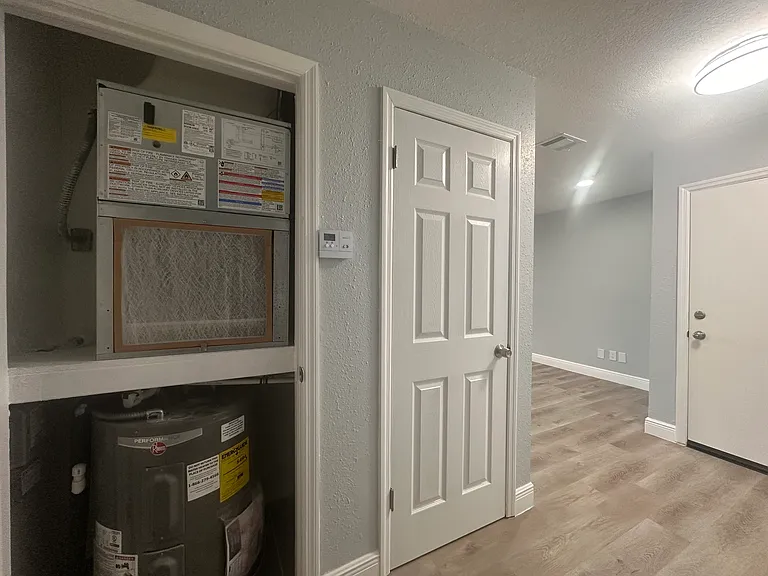 171 Springwood Cir #C — Photo 9