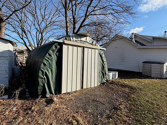 5th image of 5501 N State Rd