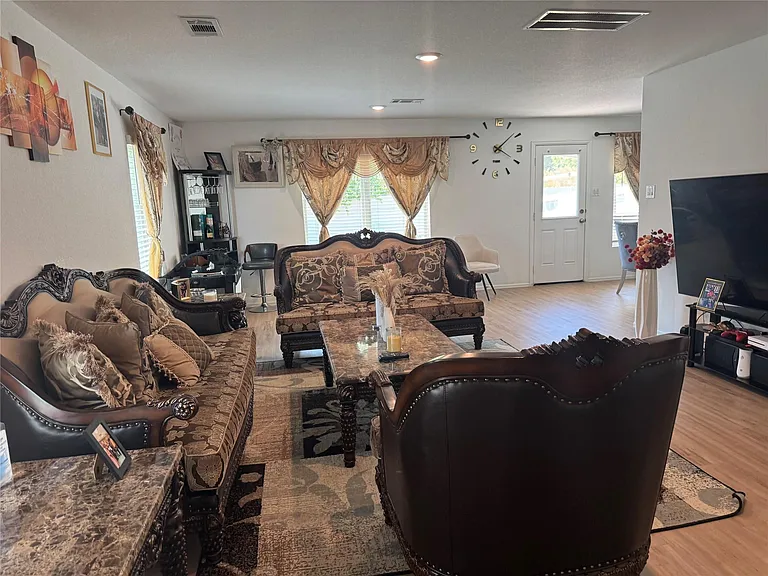 18626 Rosehill Prairie Dr — Photo 6