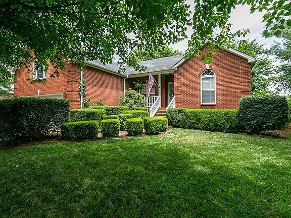 3rd image of 2754 Wiltshire Ct