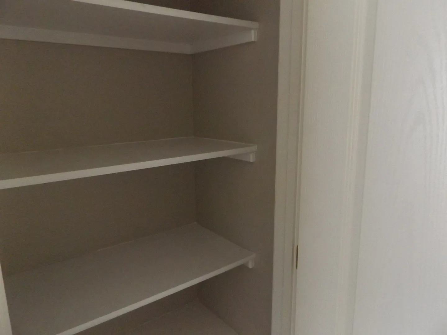 16801 Pinehurst Townhomes — Photo 4