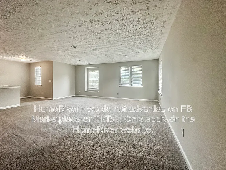 2613 Waterdale Rd SW — Photo 13