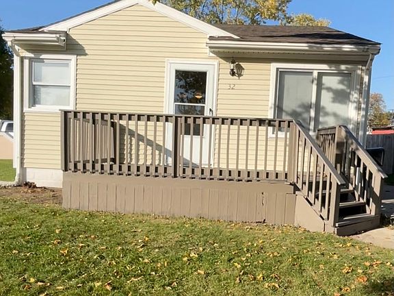 3rd image of 32 W Cornell Ave