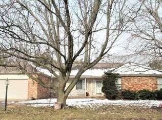 419 W Northpoint Ln, Peoria, IL 61614
