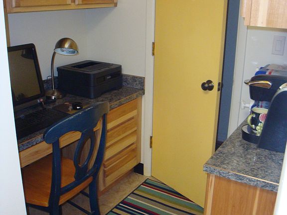 Office with Coffee Ctr/MW