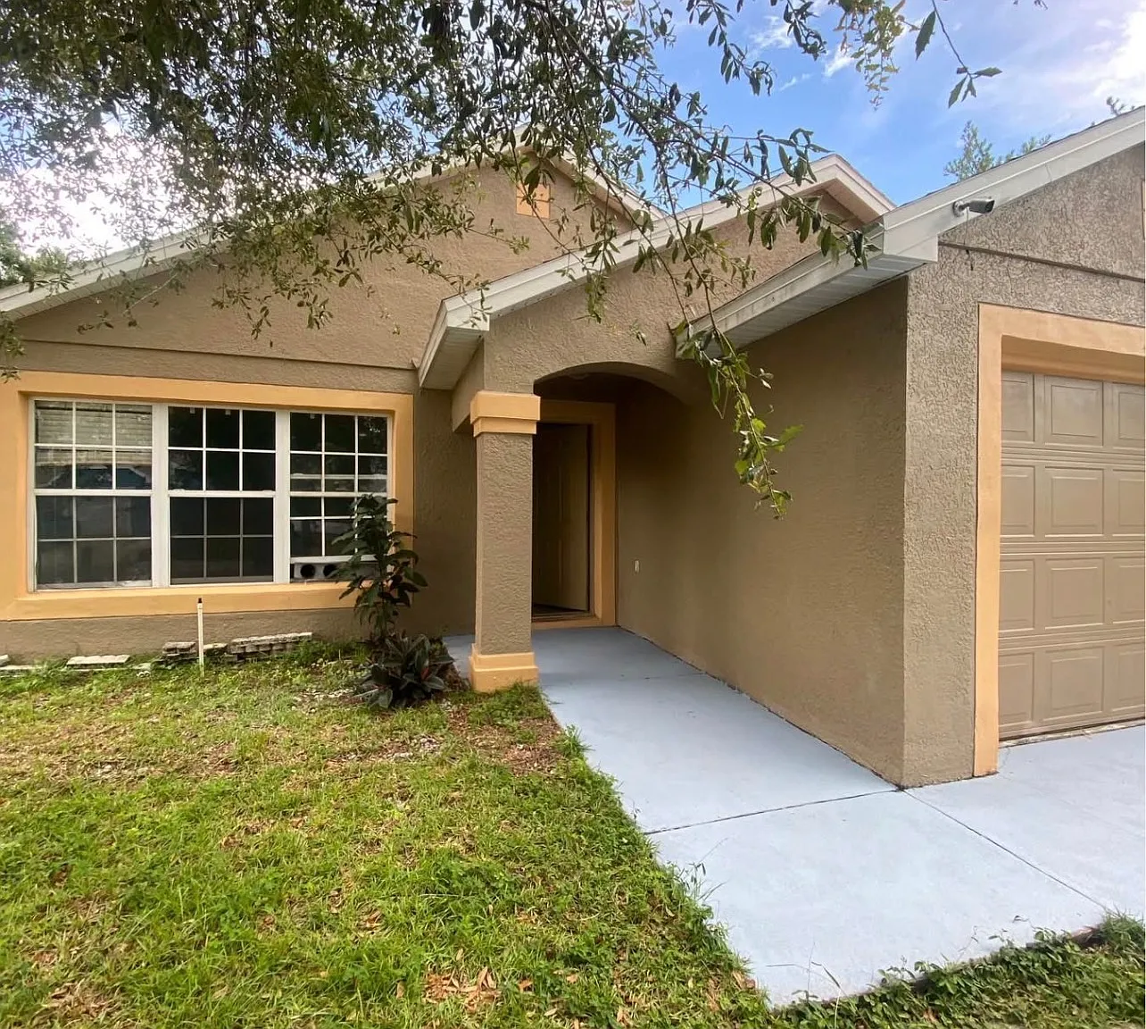 3 bed, 1194 sqft, $1,800 — Photo 3