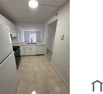 860 NE 207th Ter #106 — Photo 3