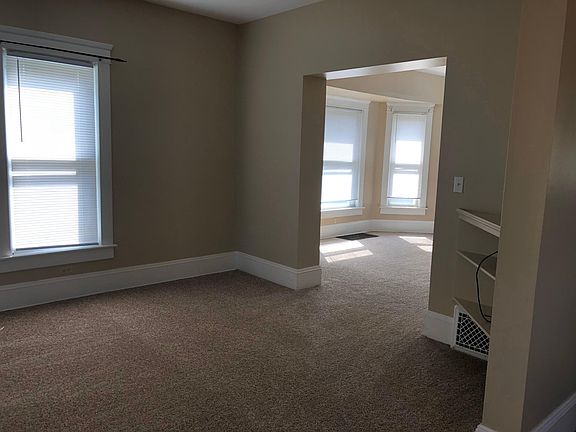 4th image of 1216 Dover Ave