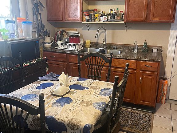 2nd image of 231 Deforest Avenue