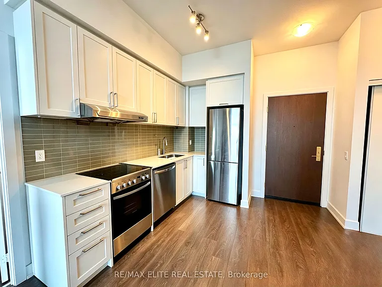 268 Buchanan Dr #915W — Photo 6