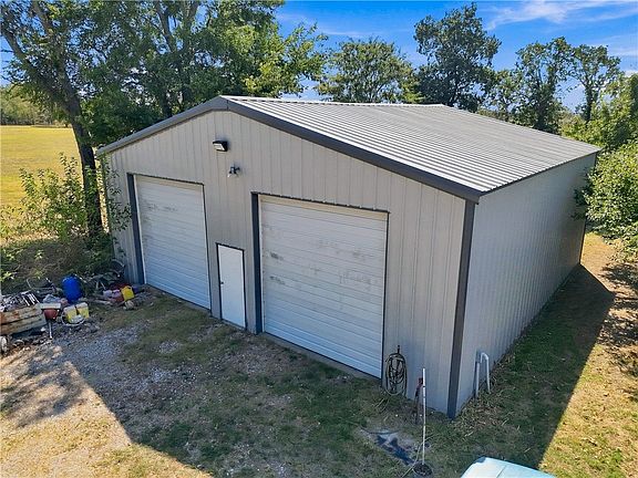 5th image of 472732 E 650th Rd