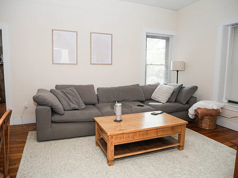 1386 Beacon St #2 — Photo 5