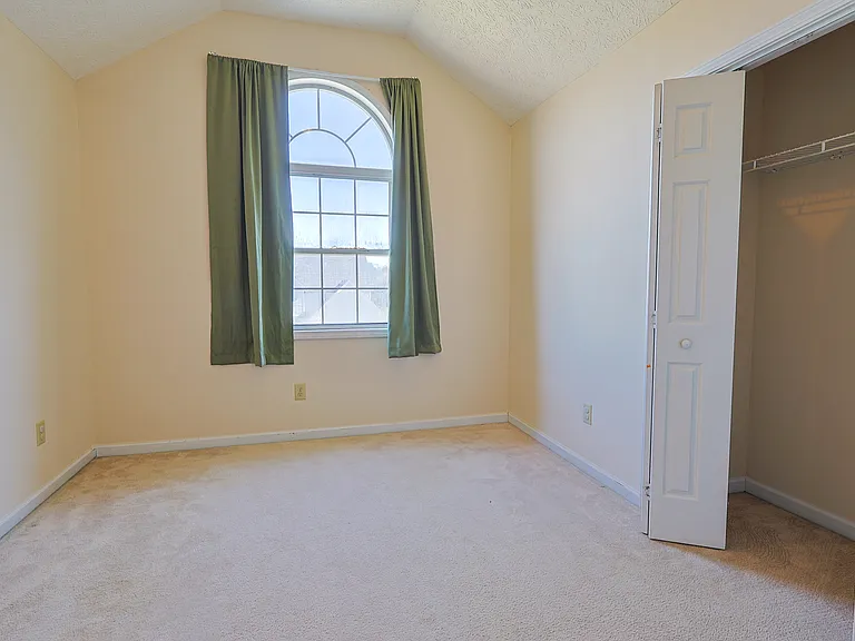 40 Harbour Lake Dr — Photo 27