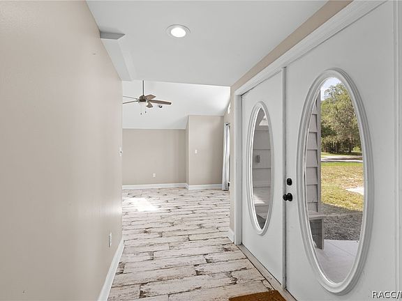 5th image of 30 River Trail Dr