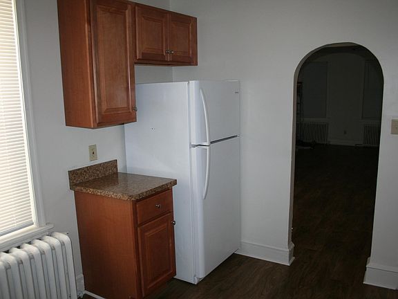 2nd image of 224 N Gray Ave