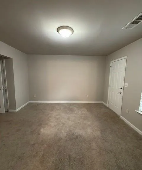 2193 Landing Walk Dr — Photo 4