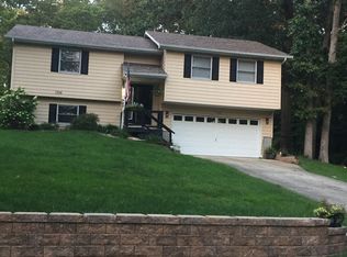 1706 Su Twan Dr, Worden, IL 62097