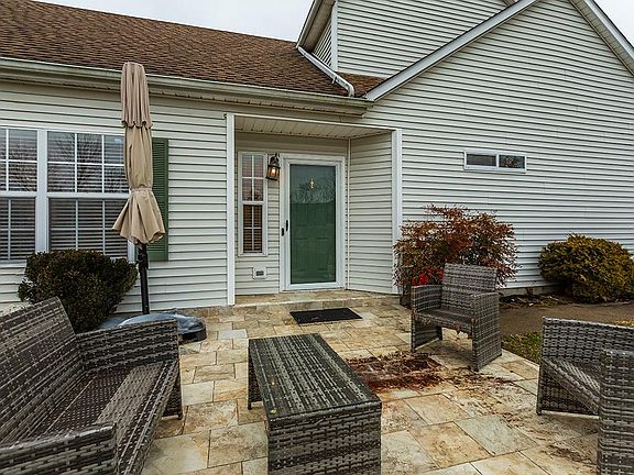 4th image of 3849 Old Tates Creek Ct