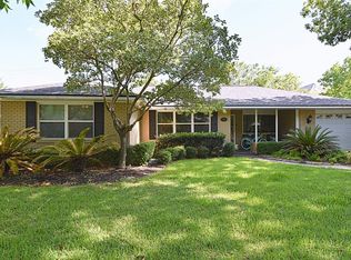 3019 Linkwood Dr, Houston, TX 77025