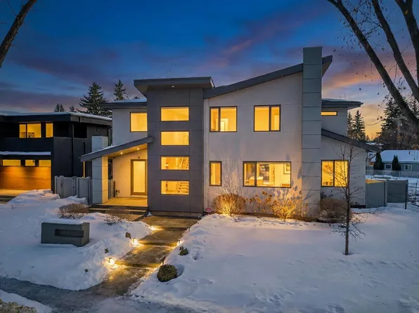 14643 92a Ave NW, Edmonton, AB T5R 5E5